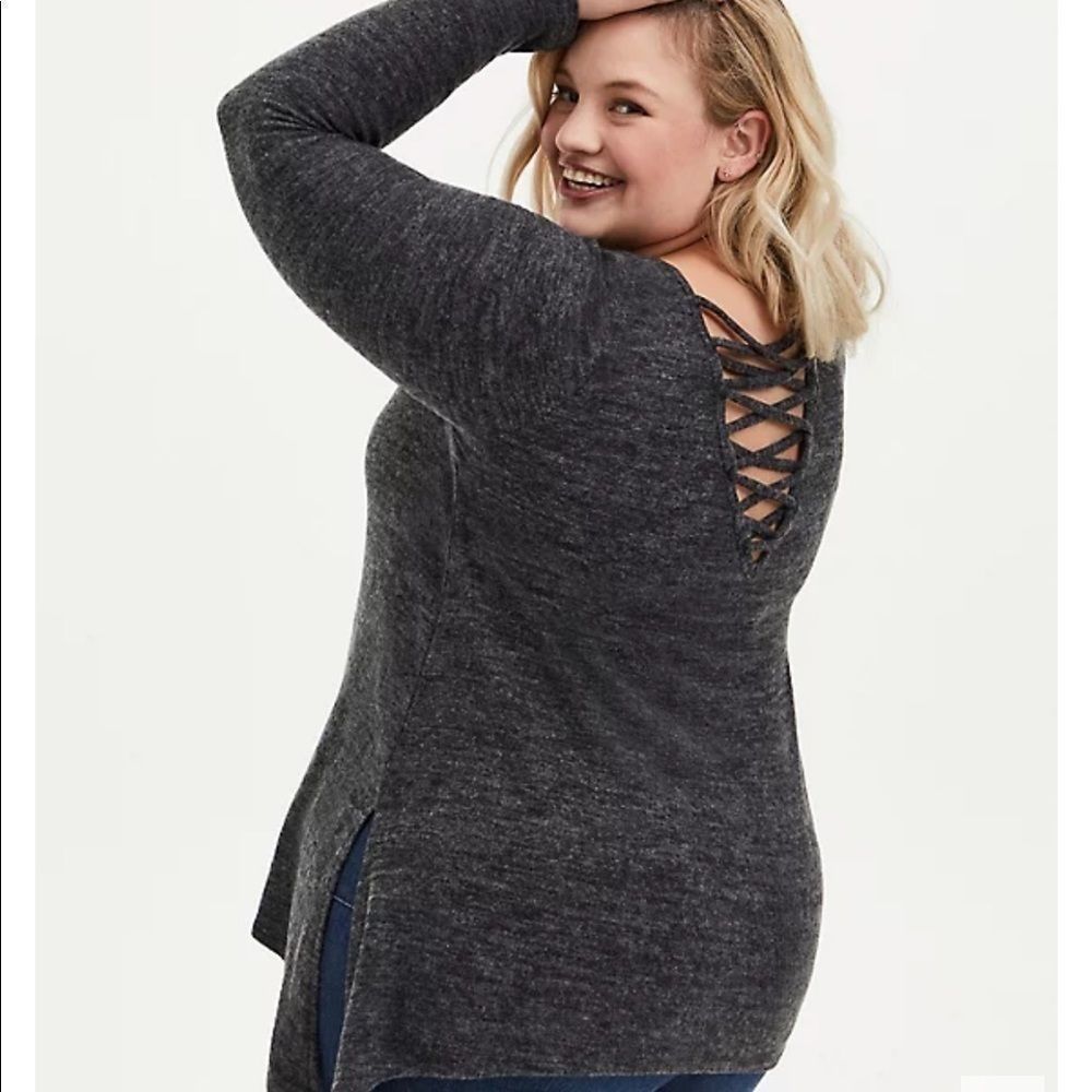 TORRID SUPER SOFT PLUSH BLACK LATTICE BACK TEE